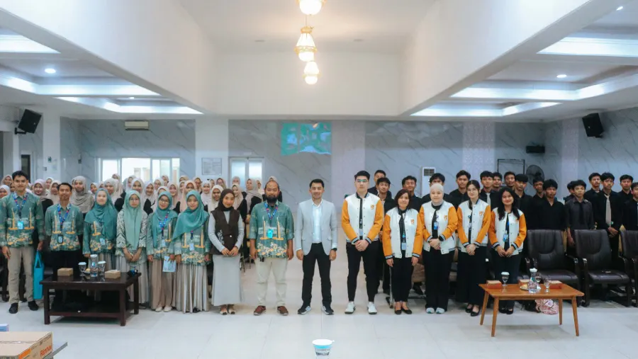 Pembekalan Setelah Lulus (Bekerja, Melanjutkan, Wirausaha)