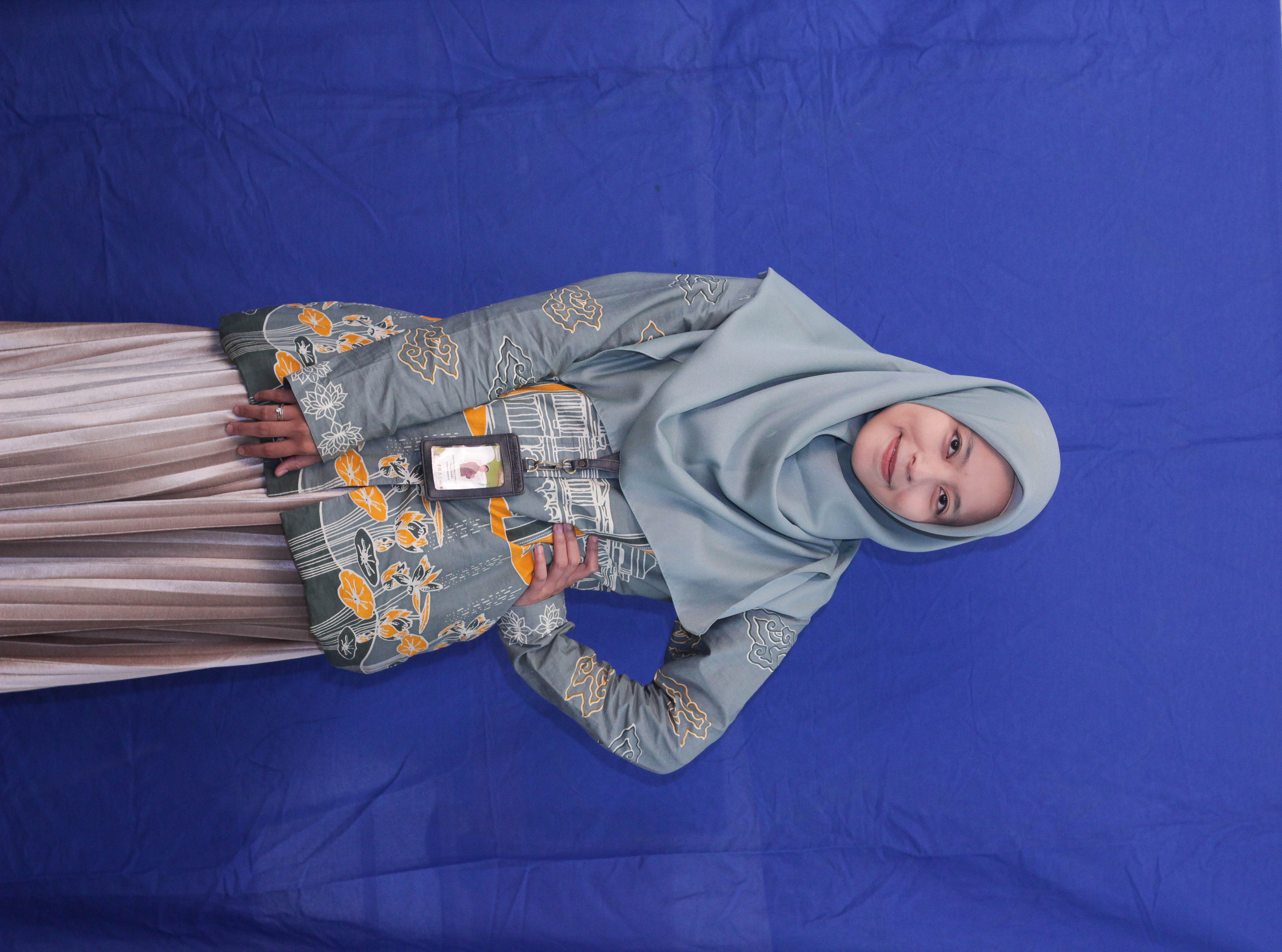 Foto Heni Nuraeni, S.E., Gr.